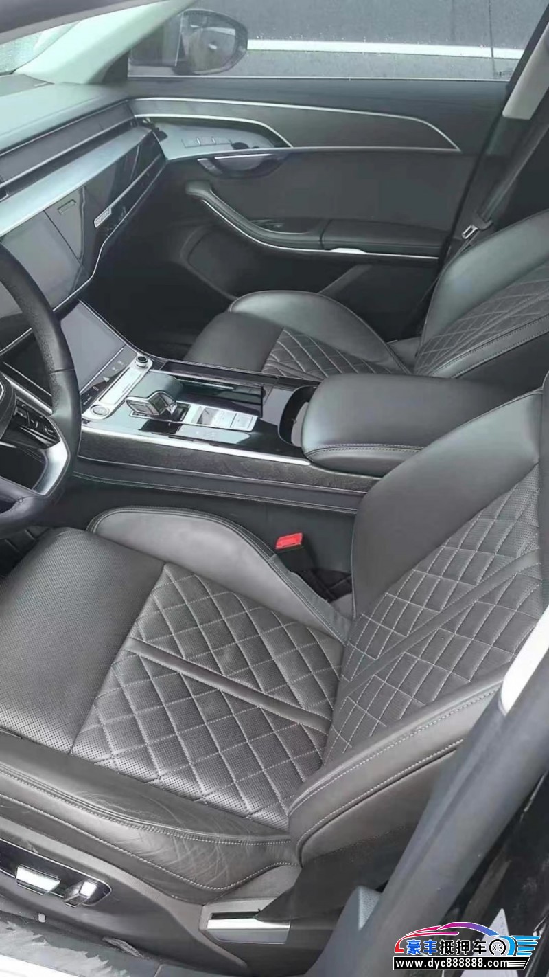 23年奥迪A8轿车抵押车出售