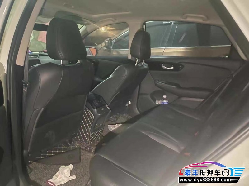 22年本田凌派轿车抵押车出售