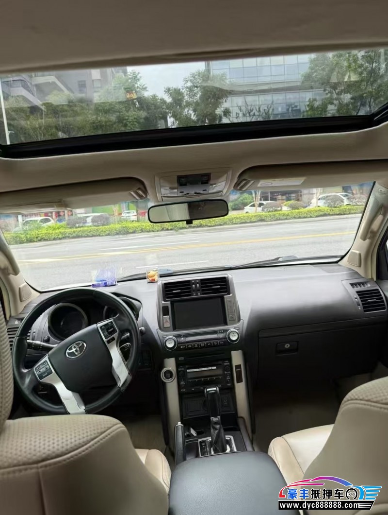 12年丰田普拉多（霸道）轿车抵押车出售