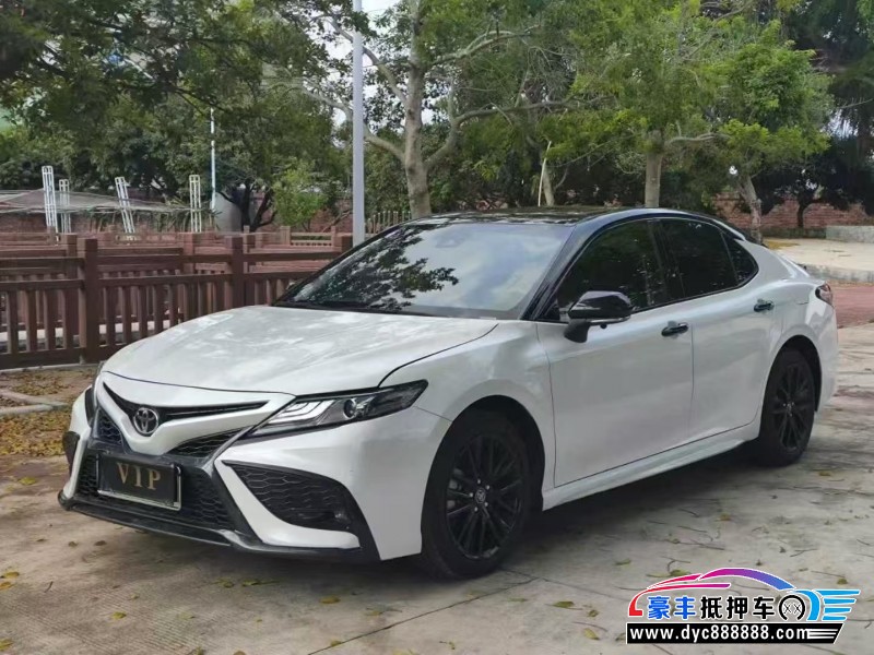 24年丰田凯美瑞轿车抵押车出售