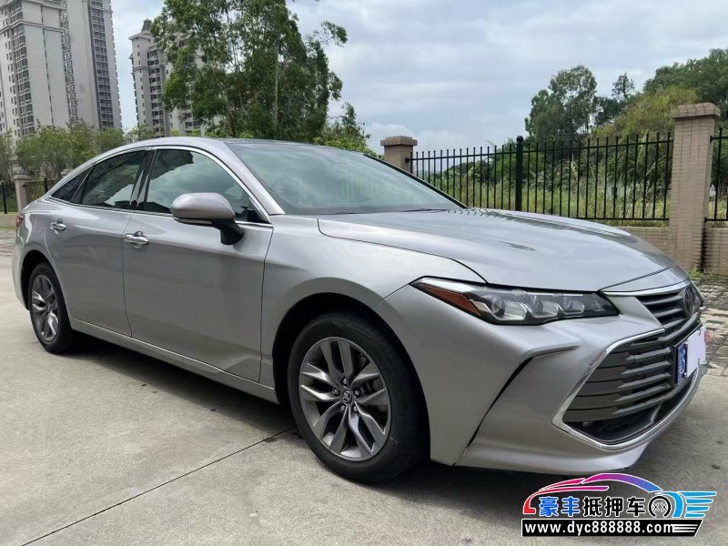 21年丰田亚洲龙轿车抵押车出售