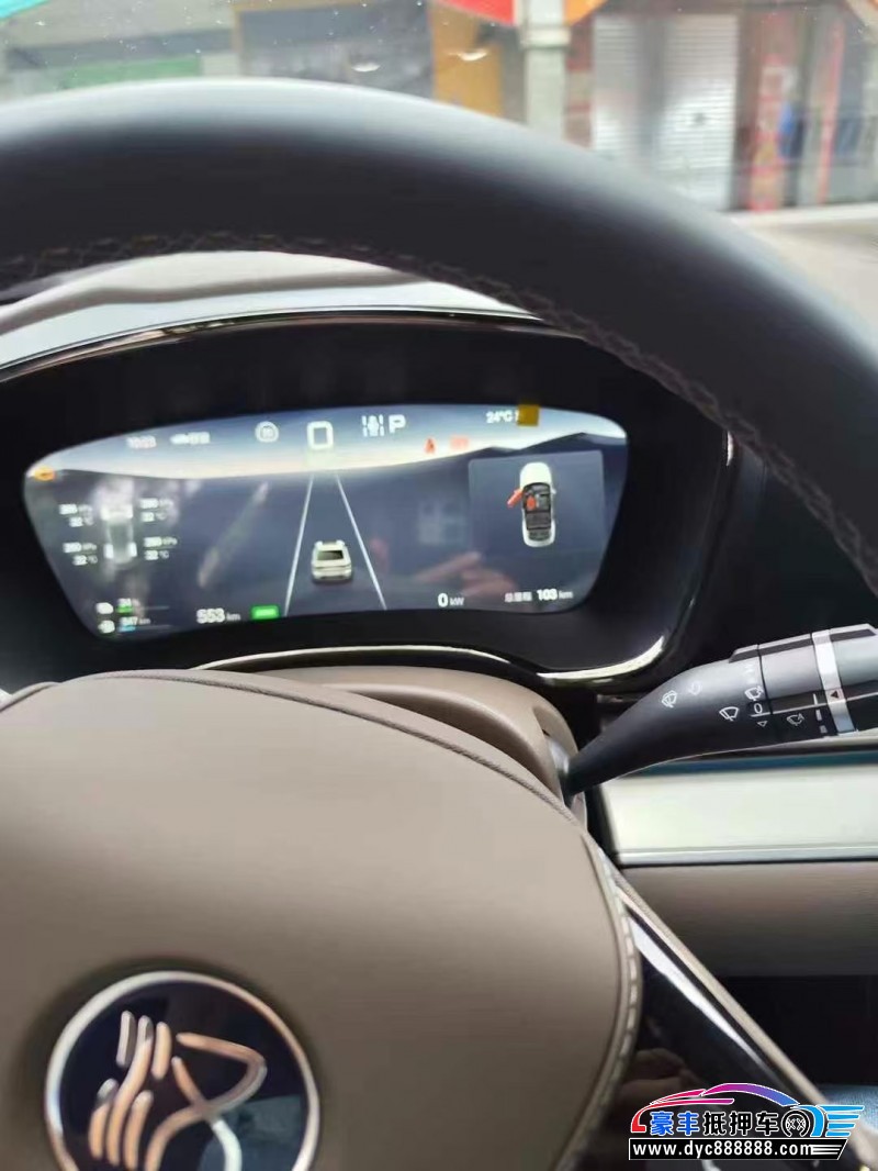 25年比亚迪汉Dm轿车抵押车出售