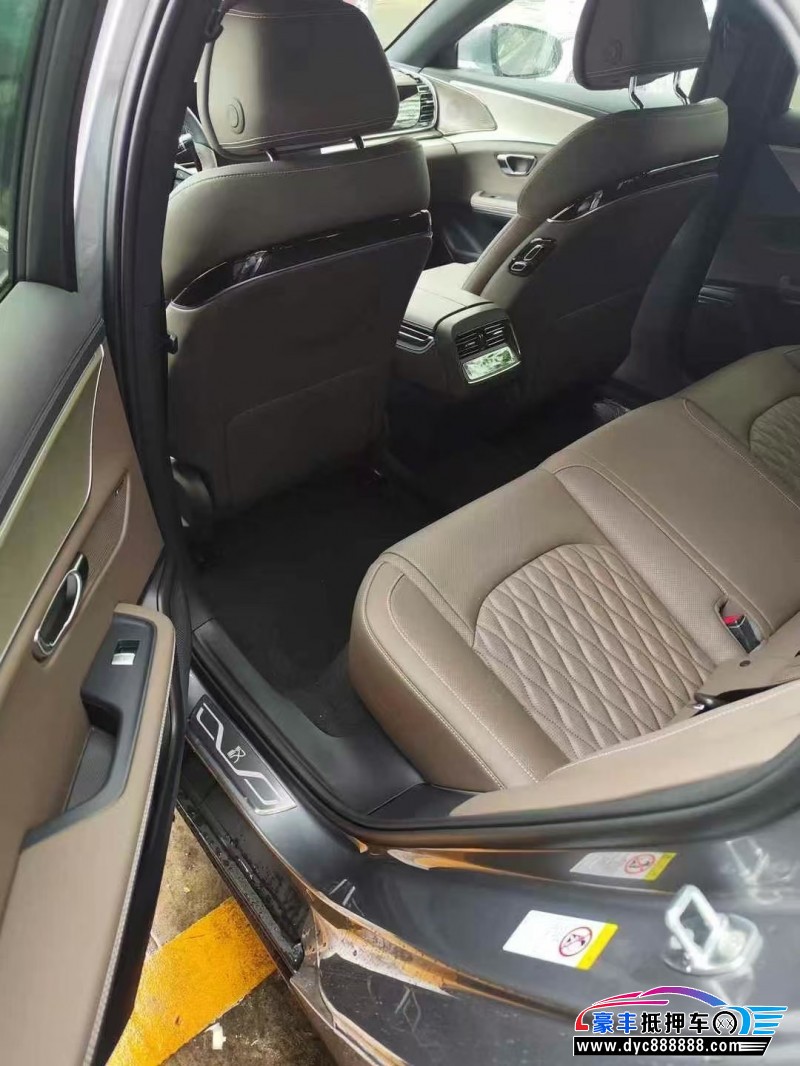 25年比亚迪汉Dm轿车抵押车出售