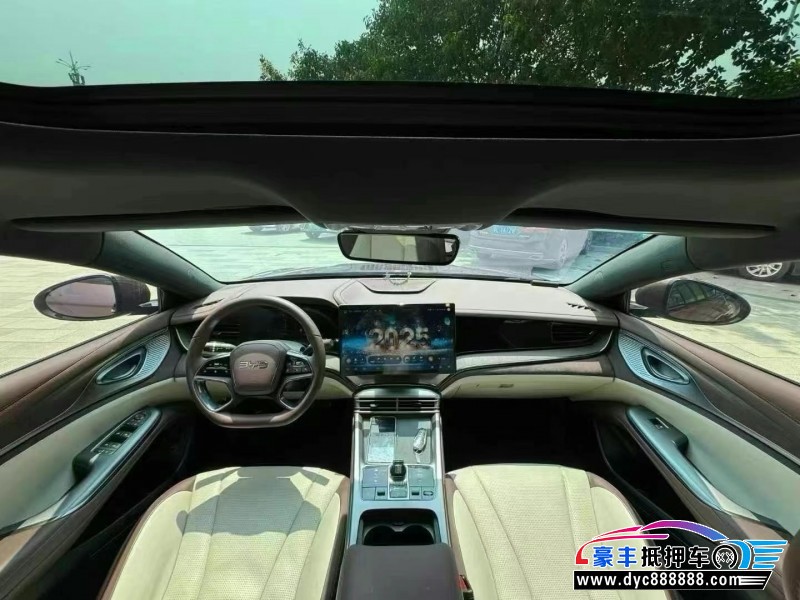 24年比亚迪海豹轿车抵押车出售