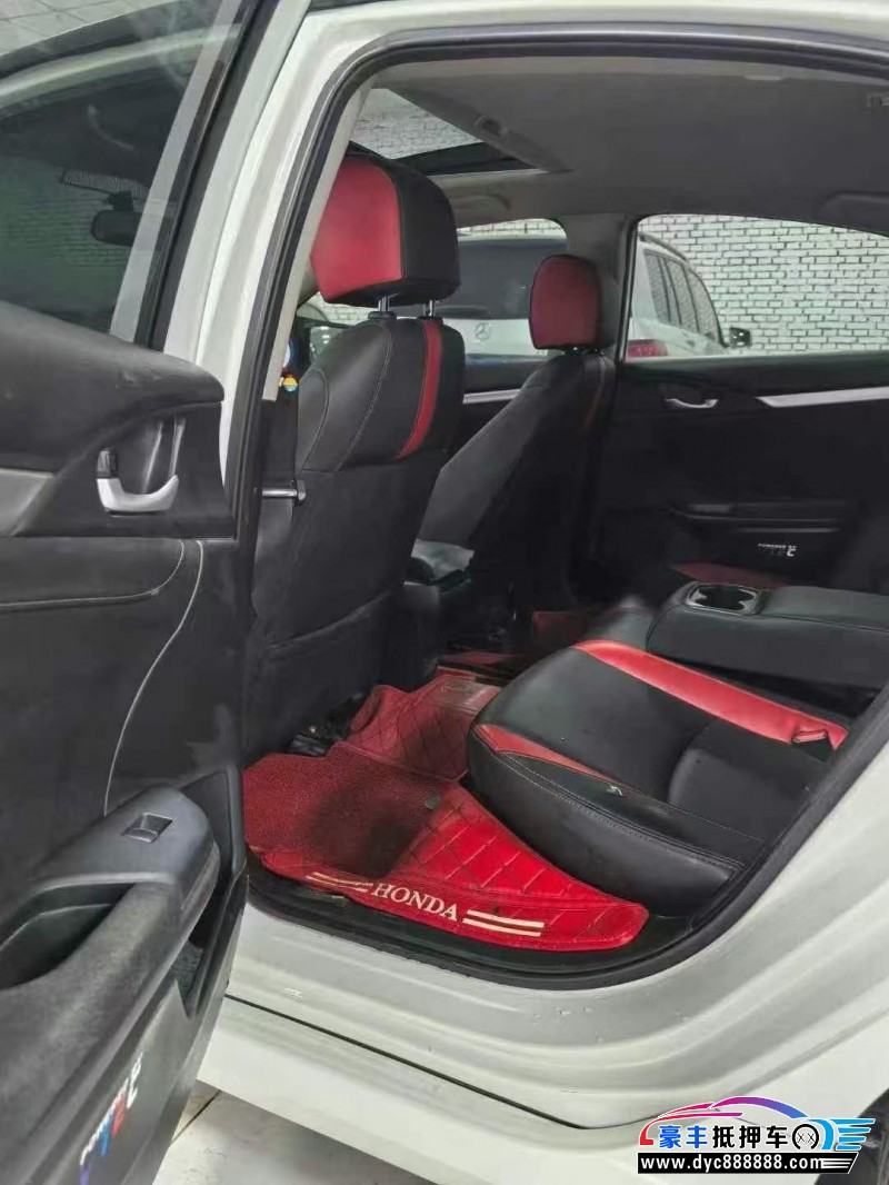 18年本田思域轿车抵押车出售