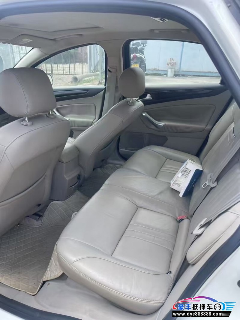 14年福特蒙迪欧轿车抵押车出售