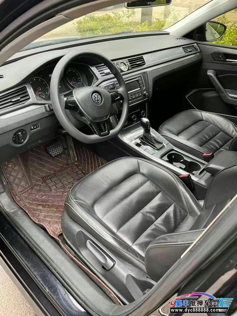 17年大众帕萨特轿车抵押车出售