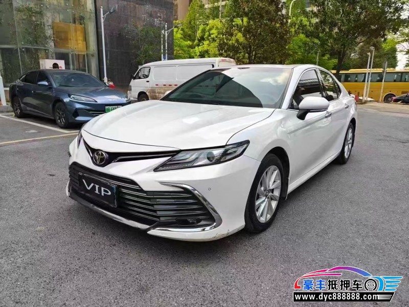 21年丰田凯美瑞轿车抵押车出售