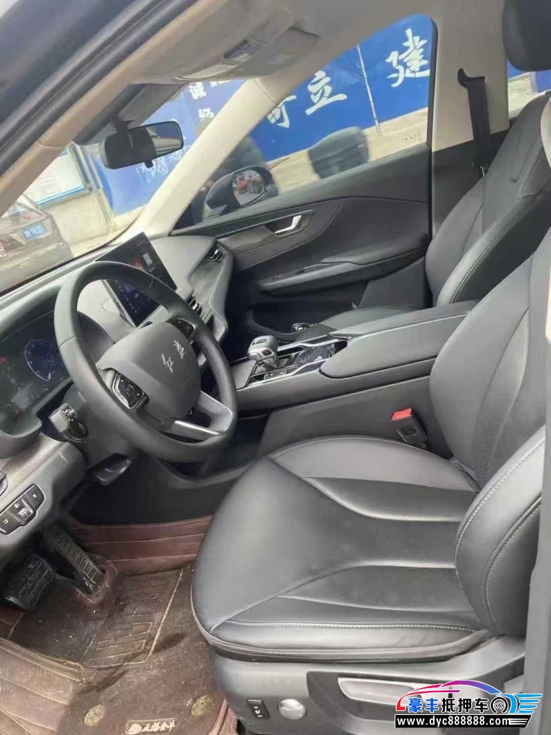 23年红旗EQM5轿车抵押车出售