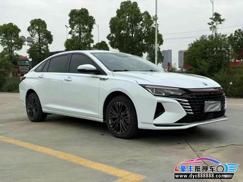 23年东风风神奕炫轿车抵押车出售