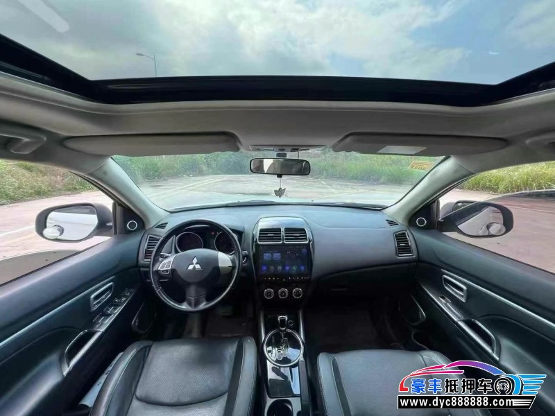 19年三菱劲炫SUV抵押车出售