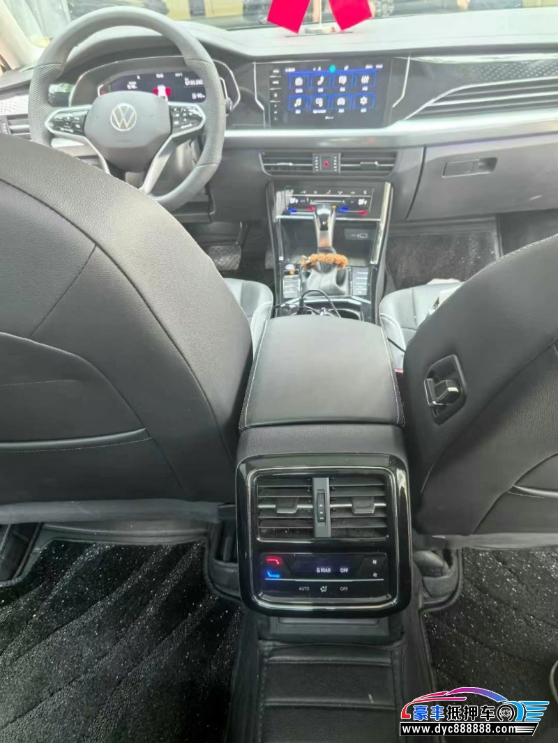 24年大众帕萨特轿车抵押车出售