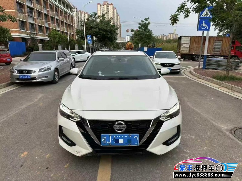 20年日产轩逸轿车抵押车出售