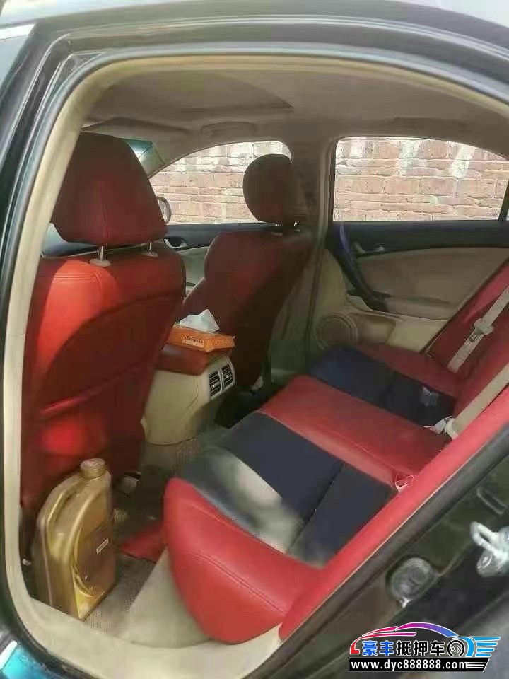 11年本田思铂睿轿车抵押车出售