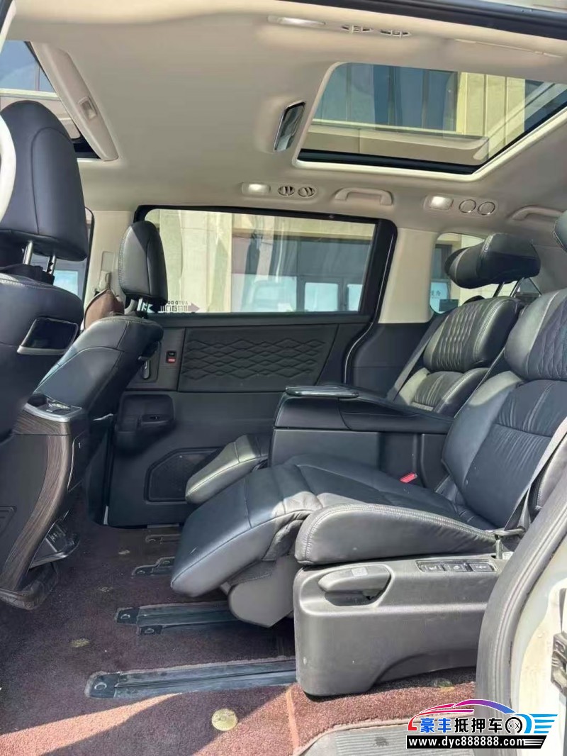 22年本田艾力绅轿车抵押车出售