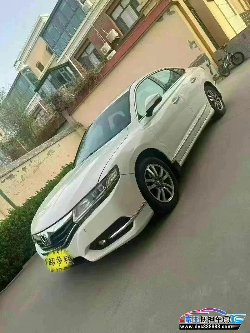 16年本田思铂睿轿车抵押车出售