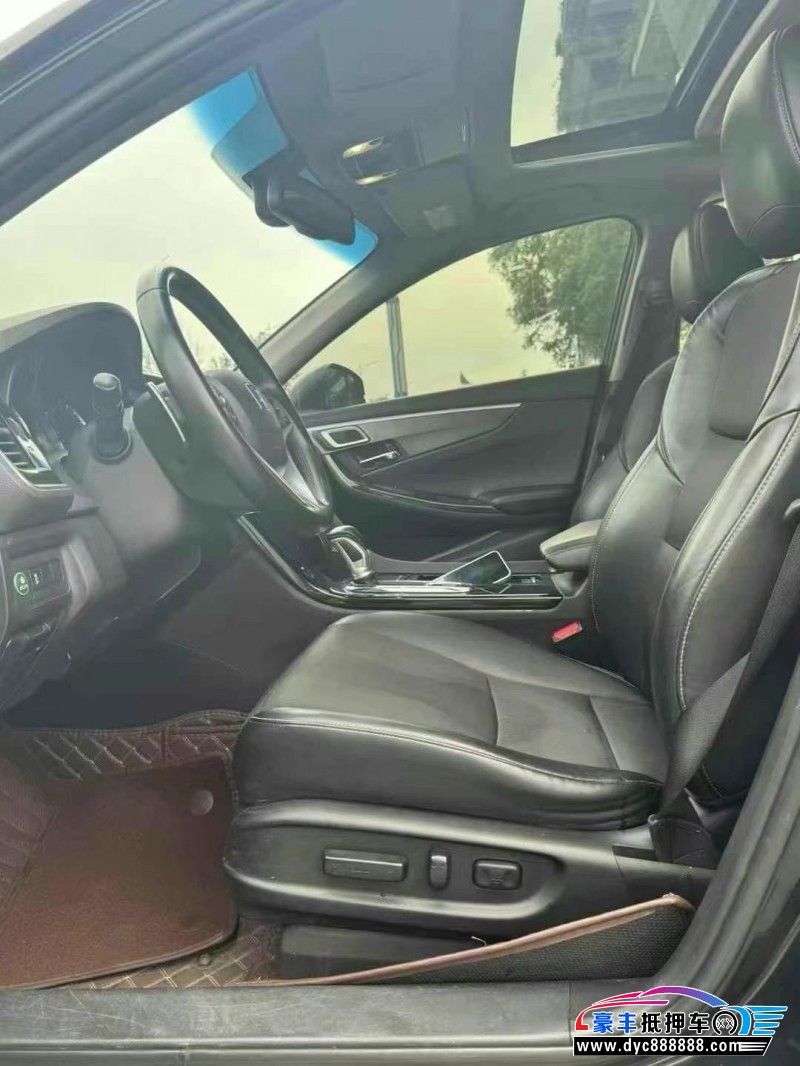 16年本田思铂睿轿车抵押车出售