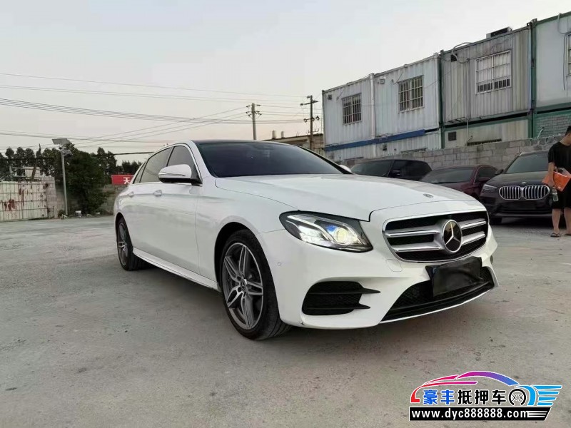 19年奔驰E轿车抵押车出售