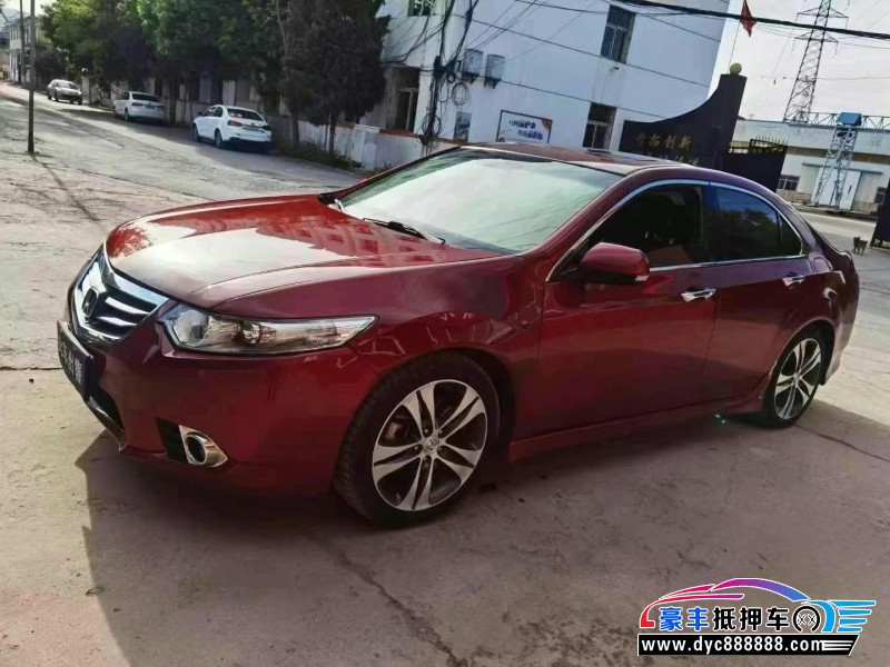 13年本田思铂睿轿车抵押车出售