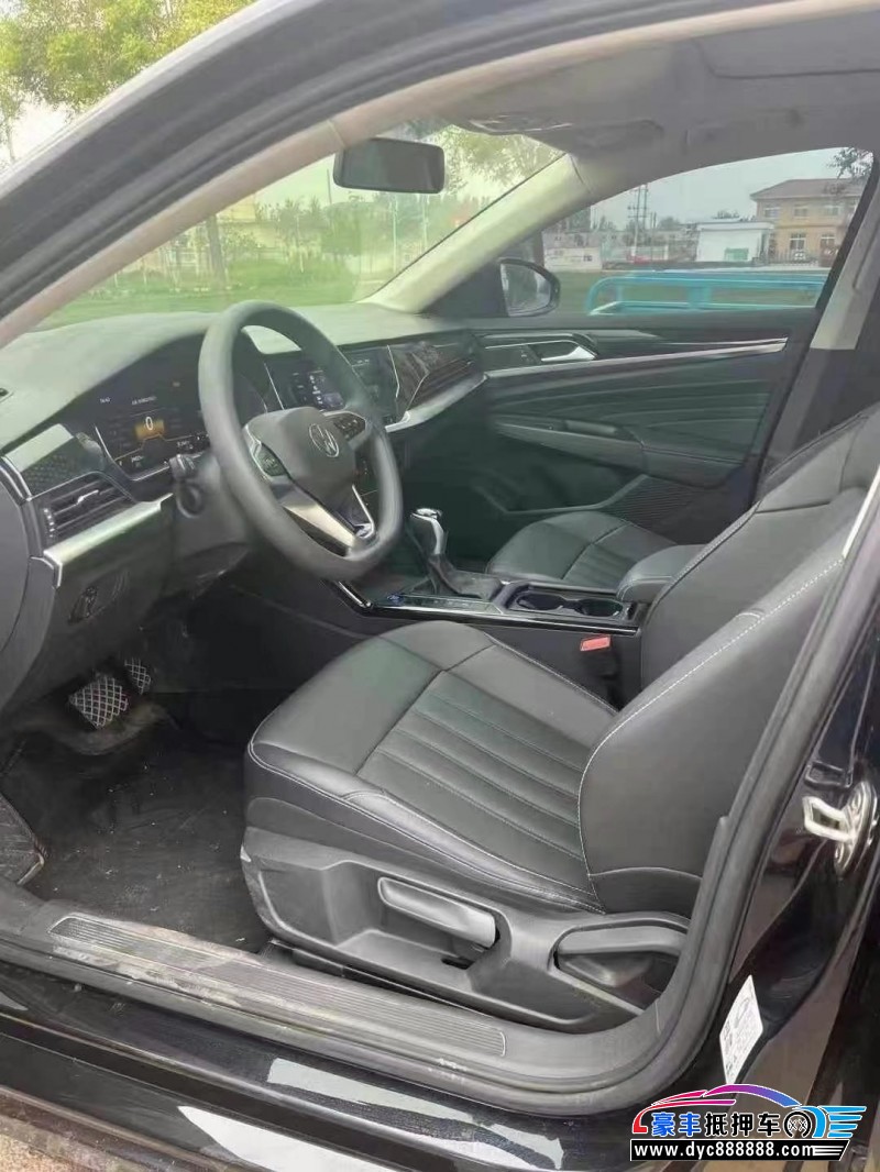 24年大众帕萨特轿车抵押车出售