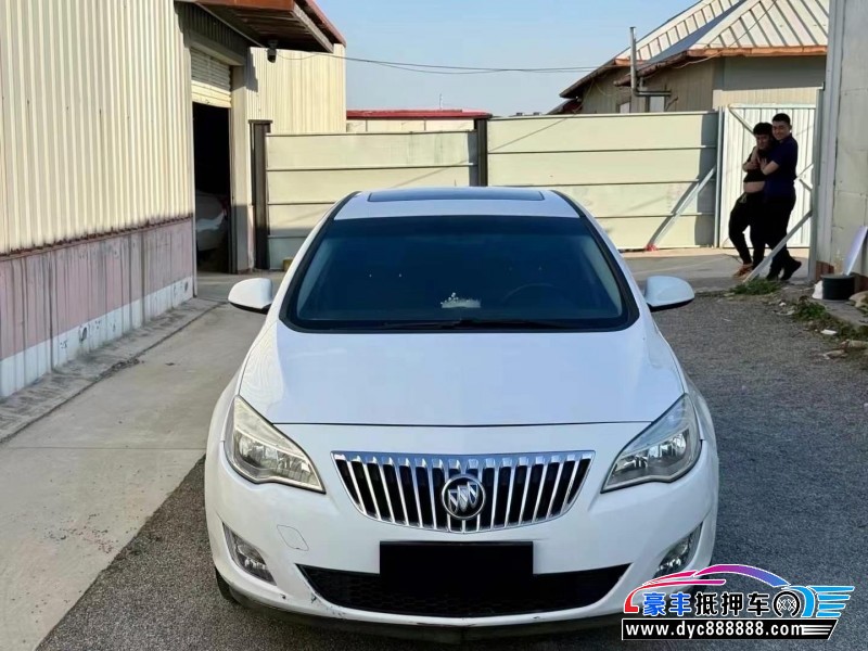 15年别克英朗轿车抵押车出售