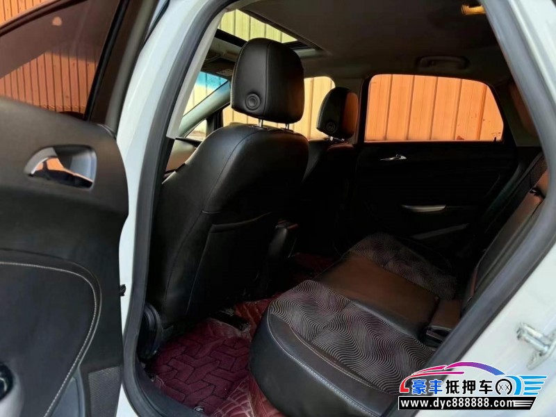 15年别克英朗轿车抵押车出售