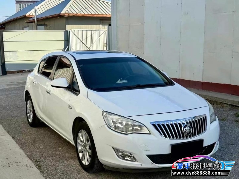 15年别克英朗轿车抵押车出售