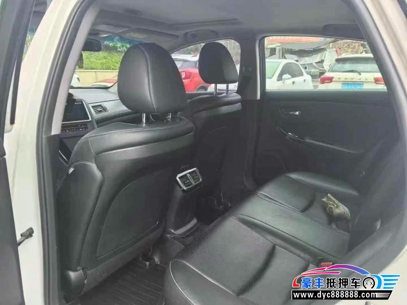 17年本田思铂睿轿车抵押车出售