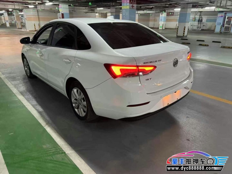 18年别克英朗轿车抵押车出售