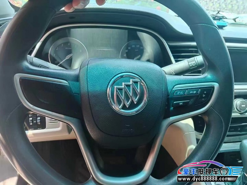 15年别克英朗轿车抵押车出售