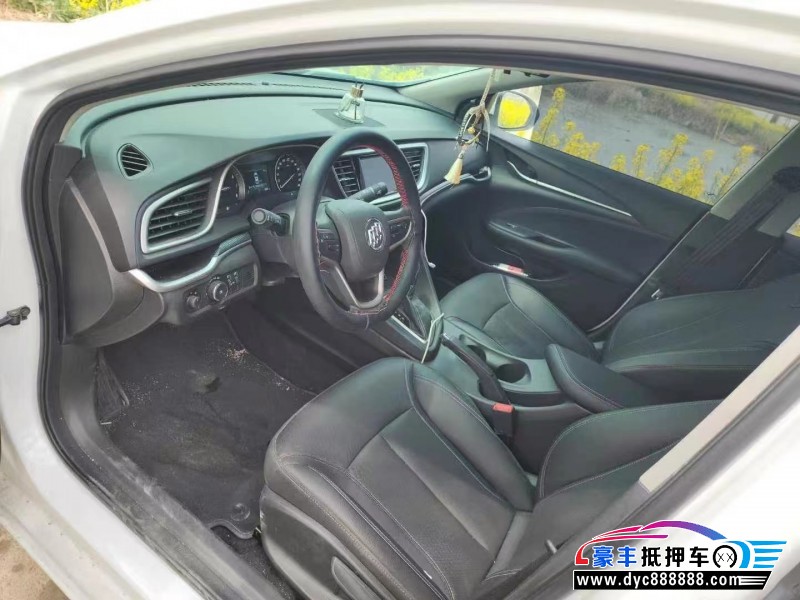 22年别克英朗轿车抵押车出售