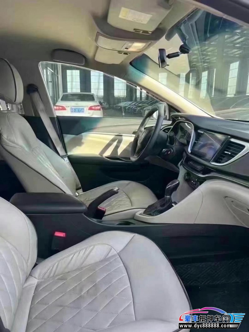 20年别克英朗轿车抵押车出售