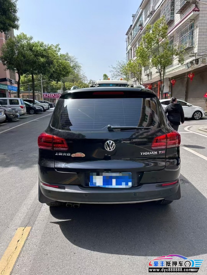 15年大众途观轿车抵押车出售