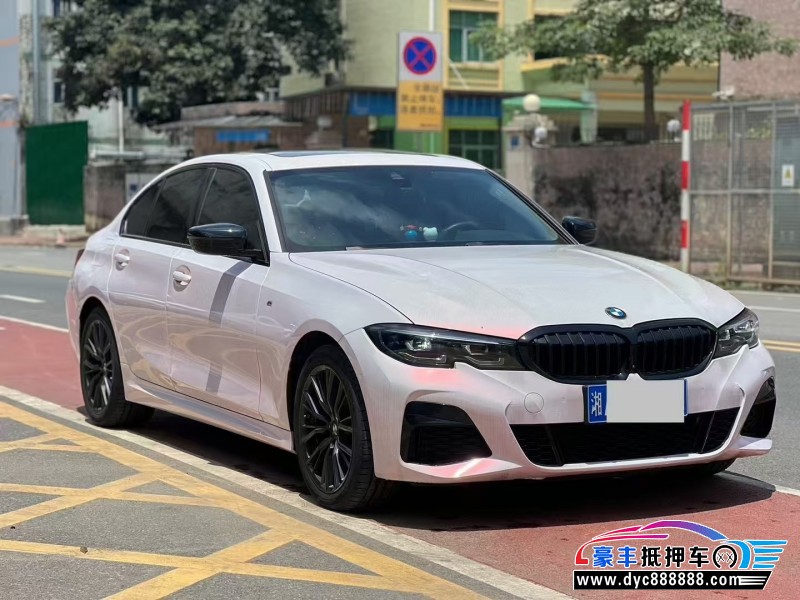 22年宝马3系轿车抵押车出售