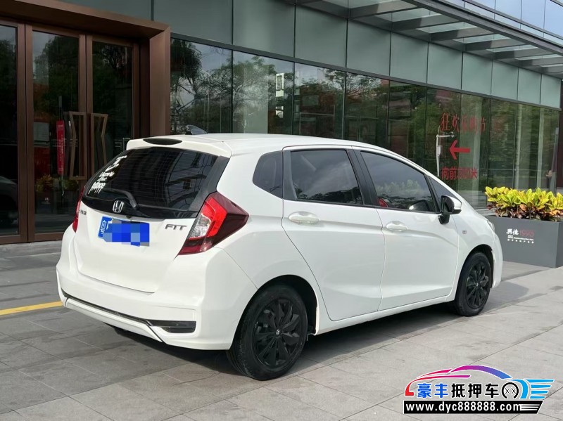 18年本田飞度轿车抵押车出售