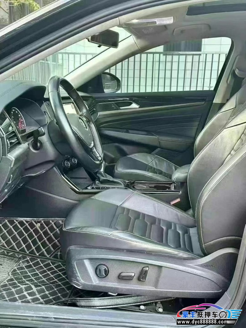 20年大众帕萨特轿车抵押车出售