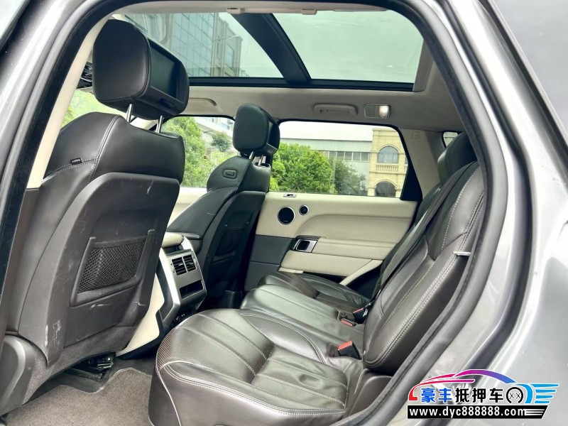 14年路虎揽胜运动轿车抵押车出售