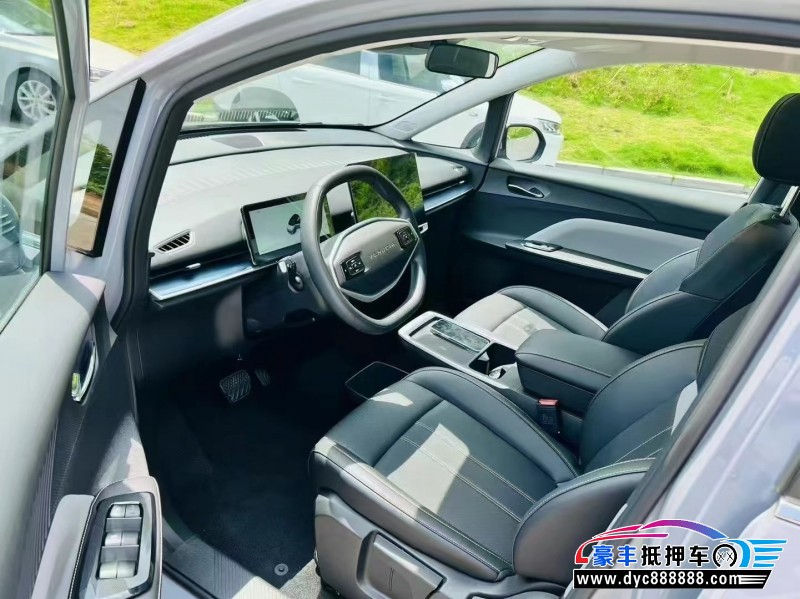 25年启辰大V轿车抵押车出售