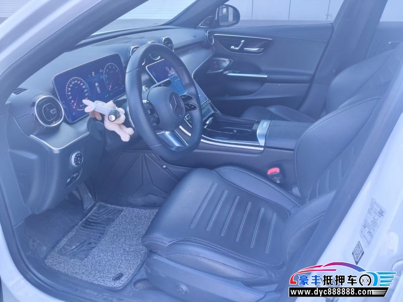 22年奔驰C轿车抵押车出售