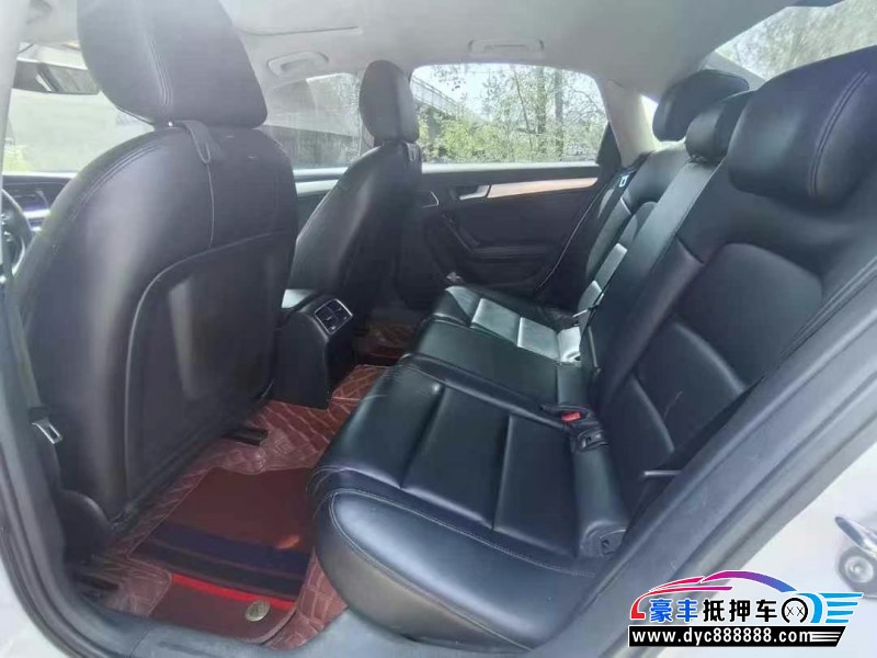 15年奥迪A4L轿车抵押车出售