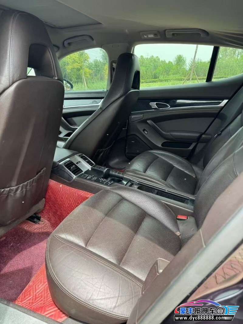 12年保时捷帕纳梅拉轿车抵押车出售