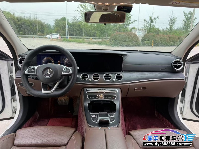 18年奔驰E轿车抵押车出售