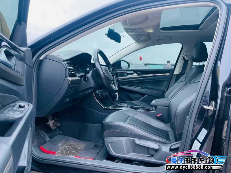 22年大众帕萨特轿车抵押车出售