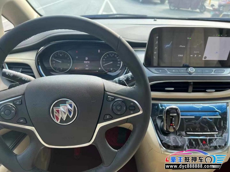 25年别克GL8轿车抵押车出售