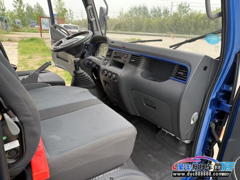 23年江淮骏铃轿车抵押车出售