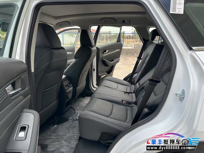 23年东南dx8轿车抵押车出售