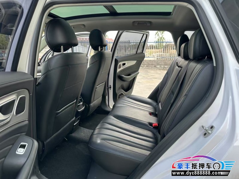 20年荣威RX5轿车抵押车出售