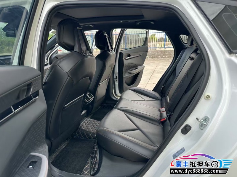 22年长安长安UNI轿车抵押车出售