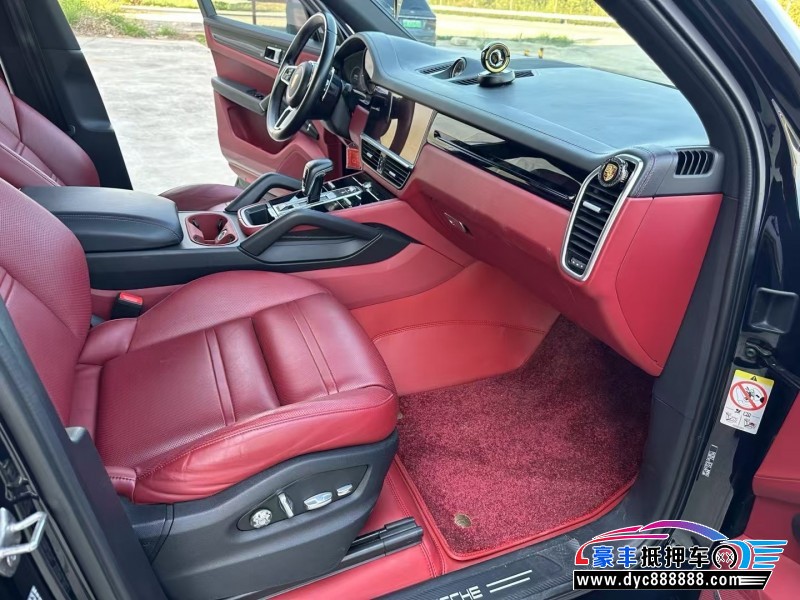 20年保时捷卡宴轿车抵押车出售