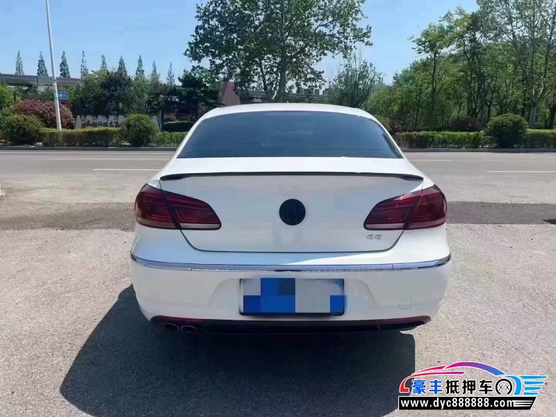 17年大众CC轿车抵押车出售